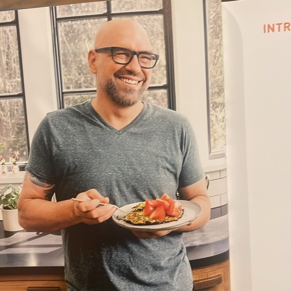 Michael Symon's "Fix It With Food" - Picture 4 of 5